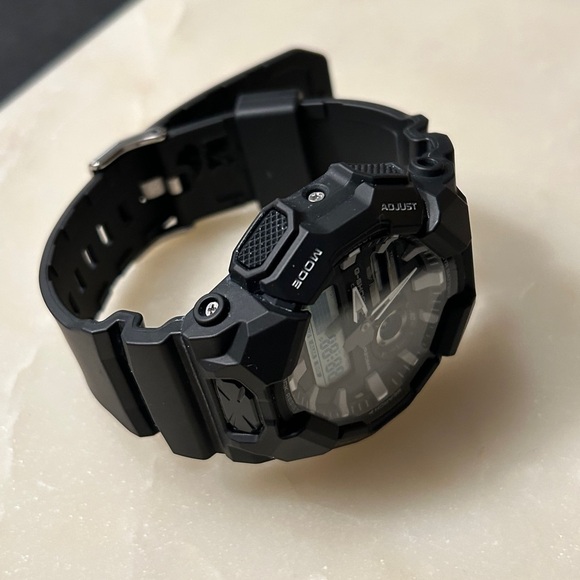 Valentine’s Day Sale!!! Casio G-Shock GA010-1A - Picture 2 of 6